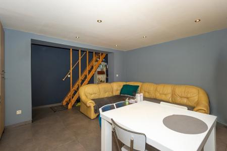 rue Jean Volders 101, Quaregnon, 7390, Belgique