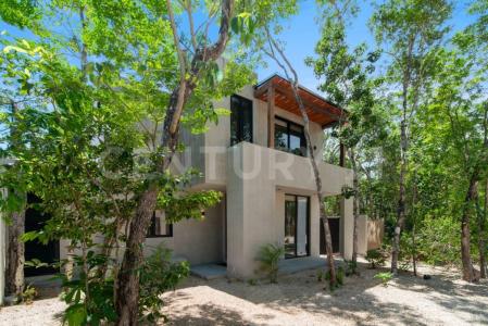 10 AV SUR UPE 15 LOTE C15 1,, Tulum, Quintana Roo 77780, Mexique