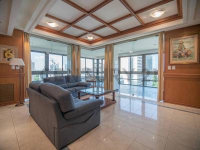 11 entre 53 y 54 , La Plata, GBA Sur 1900, Argentina