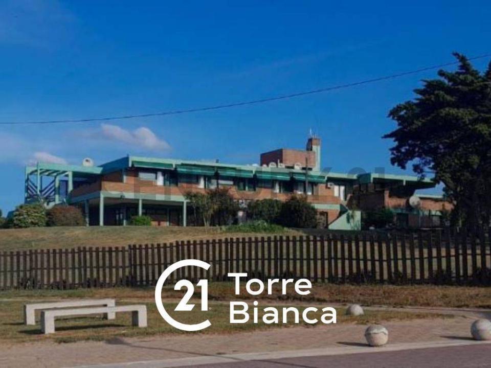 Av. Espora 138, Valeria Del Mar, Buenos Aires Costa Atlántica 00001, Argentina