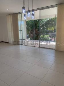 alto las palmas F 3, Oeste, Santa Cruz 00001, Bolivie