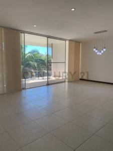 alto las palmas F 3, Oeste, Santa Cruz 00001, Bolivie