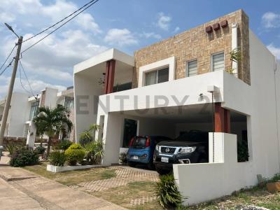 urbanización kerana 1 , Este, Santa Cruz 00001, Bolivien