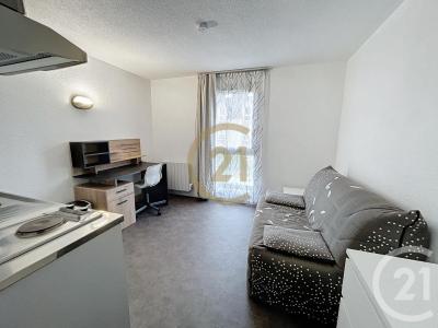 Deville Les Rouen, Haute-Normandie 76250, アキタン