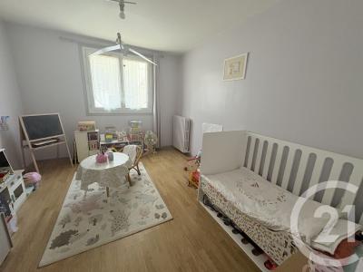 Suresnes, Île-de-France 92150, Francia