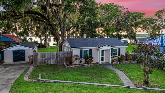 30523 Orange Drive, Leesburg, Florida 34748, USA