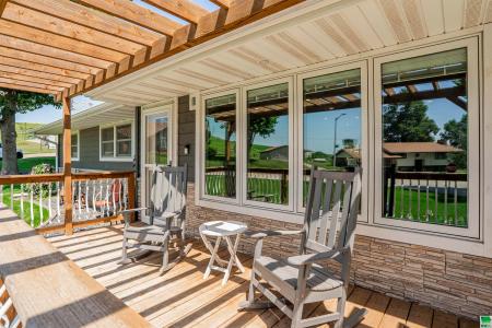 611 Gemini Rd., Hinton, Iowa 51024, Amerika Birleşik Devletleri
