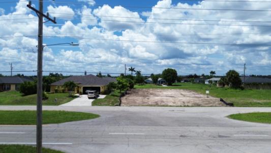 2001 Kismet Parkway E, Cape Coral, פלורידה 33909, ארצות הברית של אמריקה