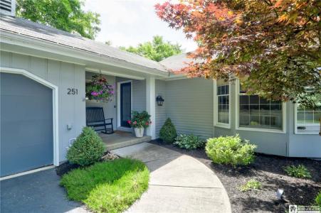 251 McDaniel, Jamestown, Nova Iorque 14701, Estados Unidos