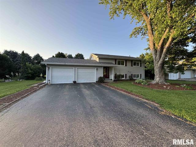 107 Trojan Avenue, Avon, إلينوي 61415, الولايات المتحدة