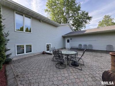 107 Trojan Avenue, Avon, إلينوي 61415, الولايات المتحدة