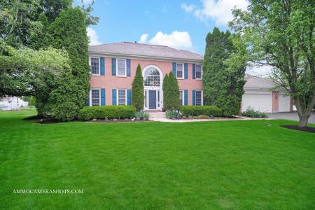 4 Dryden Court, Algonquin, Illinois 60102, USA