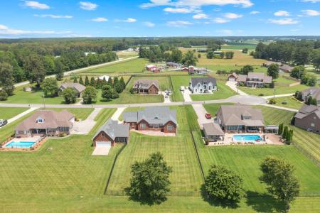 76 Grace Haven Ct, Hillsboro, Tennessee 37342, USA