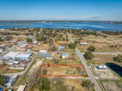 315 Maple Street, Biloxi, Mississippi 39530