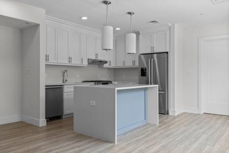 301 Border Street , #211, Boston, Massachusetts 02128