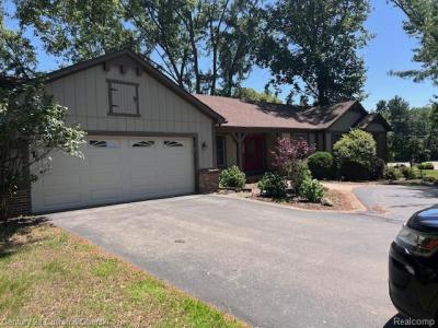 5463 Greenfield Road, Brighton, Michigan 48114, Estados Unidos