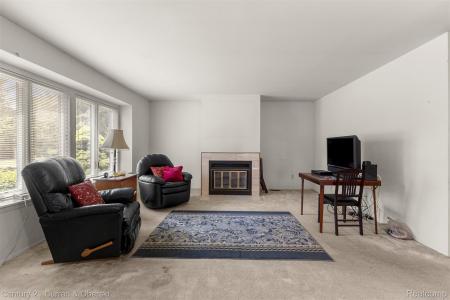 31450 Orchard Brook Court , 8, Farmington Hills, Michigan 48336, USA