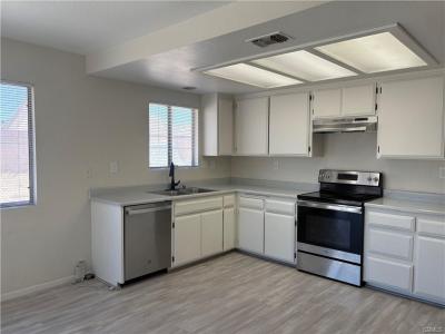 13508 Mohawk Road, Apple Valley, California 92308