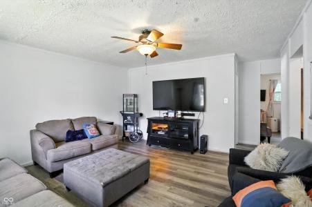 7307 Twin Beech Drive, Indianapolis, Indiana 46226