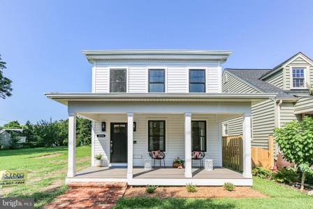 1606 Charles Street, Fredericksburg, Virginia 22401, USA