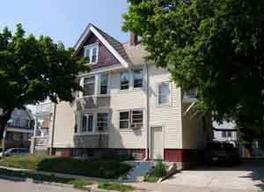 2400 N 35th St , 2402, Milwaukee, Wisconsin 53210