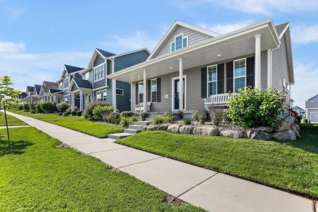 9347 Highland Gate Way, Verona, Wisconsin 53593, USA