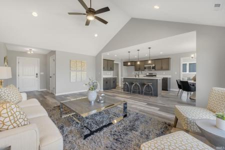 5165 Greyson Heights Drive, Auburn, Indiana 46706, Stati Uniti