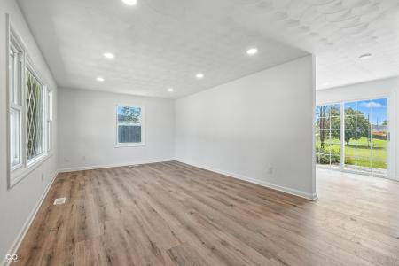 1011 Robin Drive, Anderson, Indiana 46013