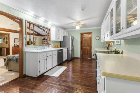 187 Teri Drive, Liberty, South Carolina 29657, USA