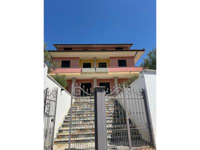 Shijak, Shijak, Albania