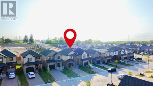 2483 CHARLIE HAJJAR WAY, London South (south U), Ontario N6M 0G7, Canadá