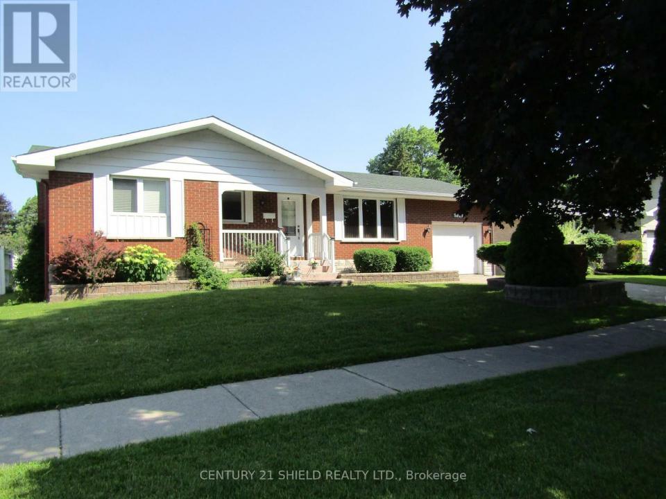 1921 CONCORDE AVENUE, Cornwall, Ontario K6H 6M3, Canada