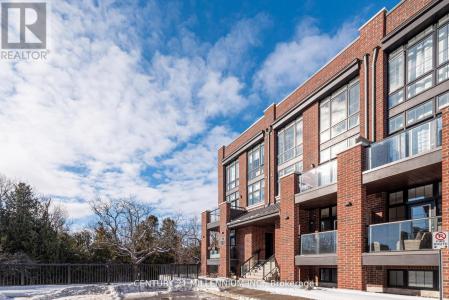 19 BELLCASTLE GATE, Whitchurch-stouffville (stouffville), Ontario L4A 4T4, Canada