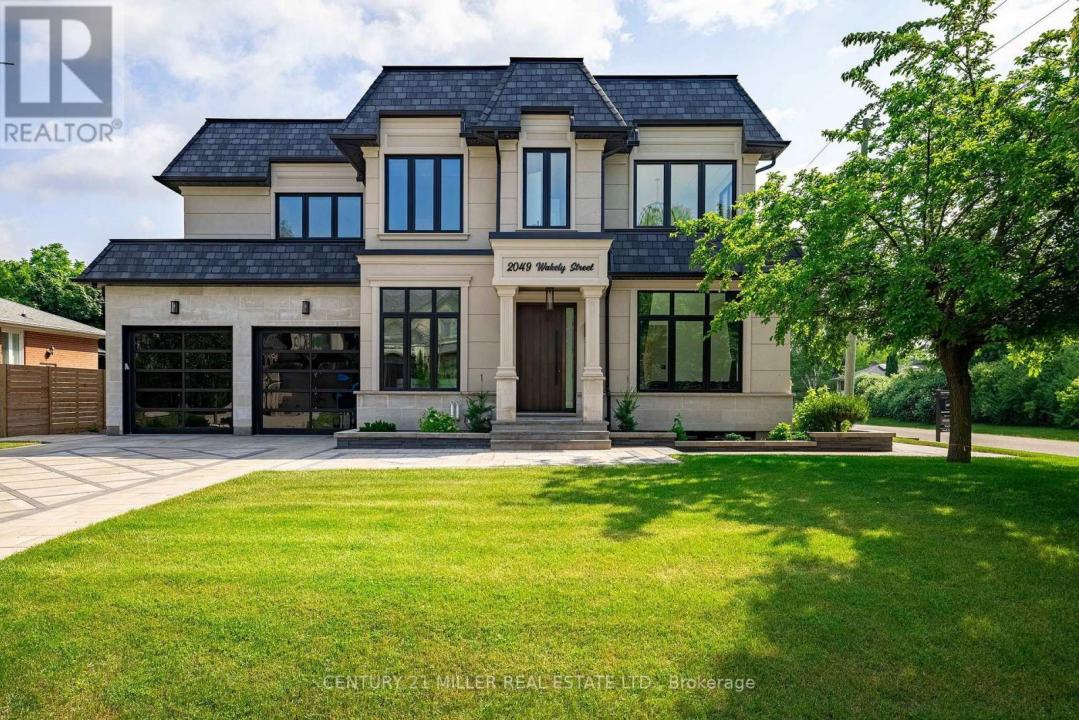2049 WAKELY STREET, Oakville (wo West), Ontario L6L 2K3, Canadá