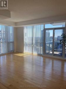 4968 YONGE STREET, Toronto (lansing-westgate), オンタリオ M2N 7G9, カナダ