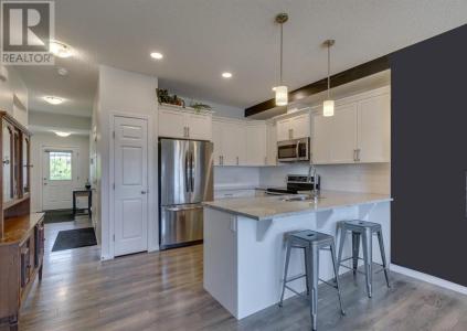 305 HEARTLAND CRESCENT, Cochrane, アルバータ T4C 2P7, カナダ