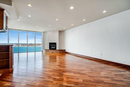 4955 RIVERSIDE DRIVE, Windsor, Ontario N8Y 5A3, Canada