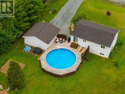 32 O'CONNELL DRIVE, Porters Lake, Nova Scotia B3E 1E8, Canada