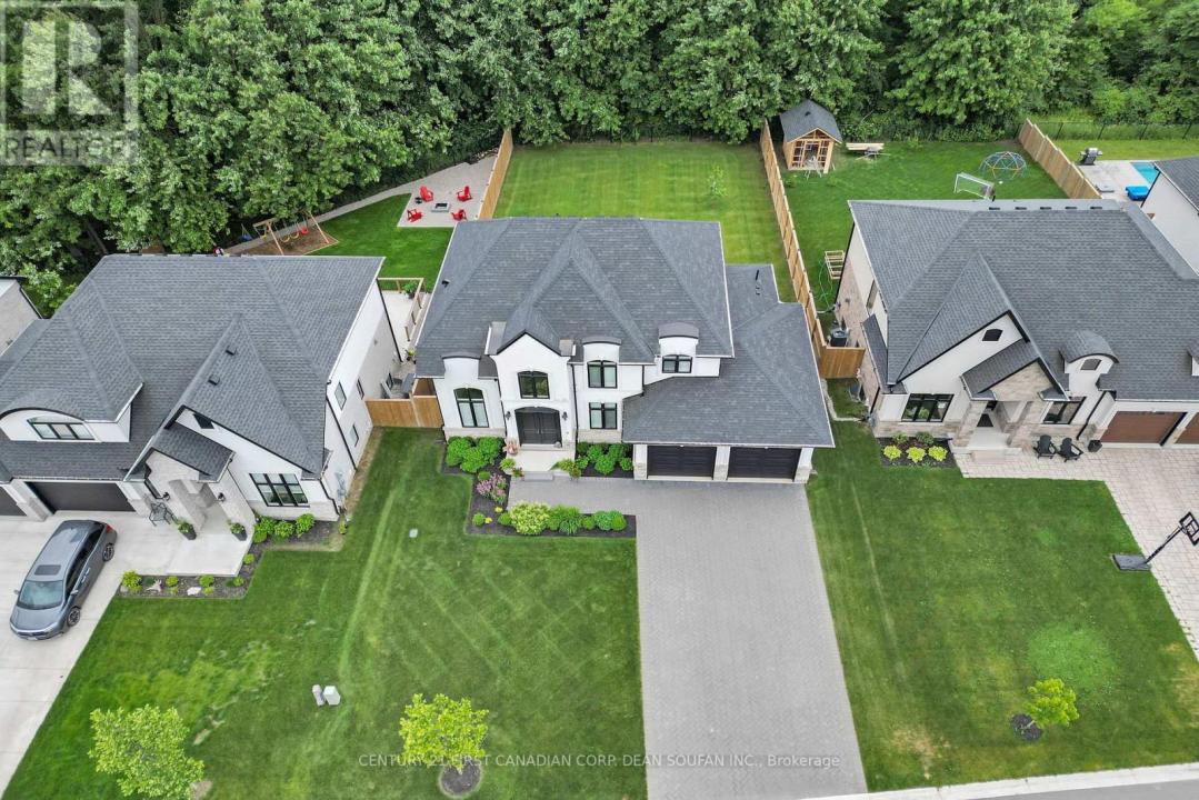 81 FOXBOROUGH PLACE, Thames Centre (thorndale), Ontario N0M 2P0, Canada