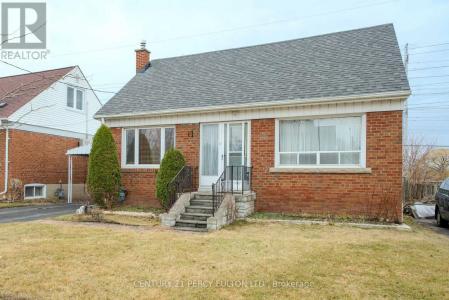 35 BISCAYNE BOULEVARD, Toronto (wexford-maryvale), Ontario M1R 1A1, Canada