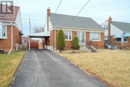 35 BISCAYNE BOULEVARD, Toronto (wexford-maryvale), Ontario M1R 1A1, Canada