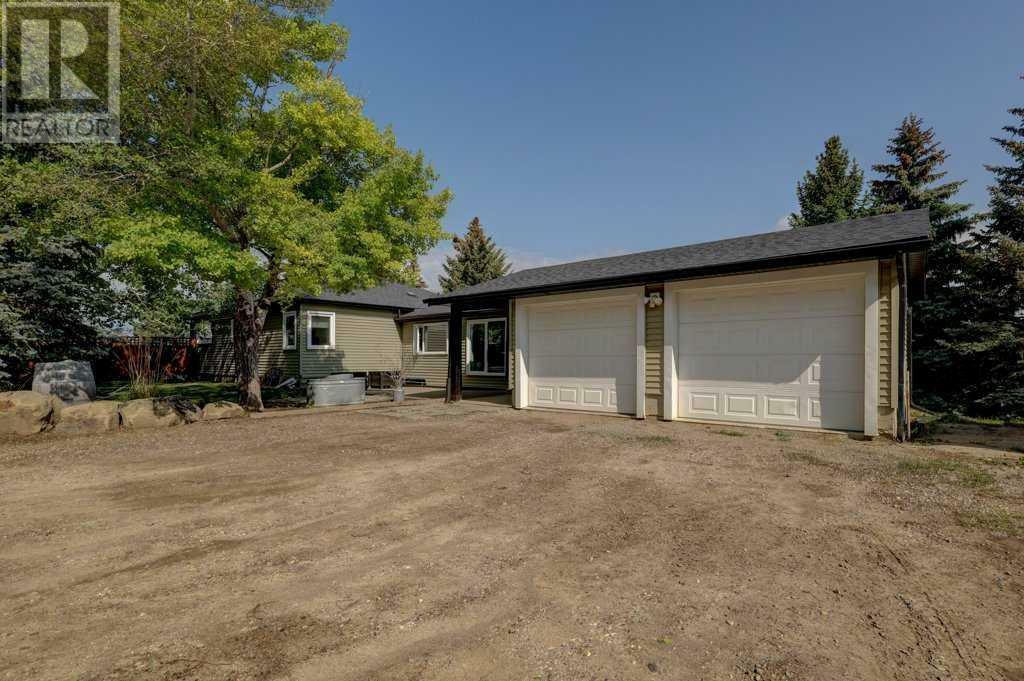 23140 TOWNSHIP ROAD 272, Rural Rocky View County, Alberta T4B 2A3, Kanada