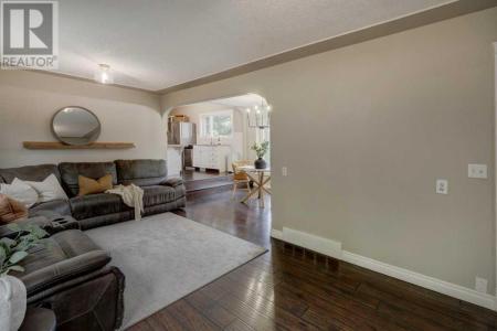 23140 TOWNSHIP ROAD 272, Rural Rocky View County, Alberta T4B 2A3, Kanada