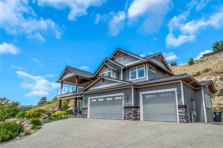 8780 BRAEBURN DRIVE, Coldstream, British Columbia V1B 4E5, Canada