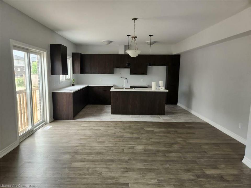 3266 PARKER AVENUE, Fort Erie, Ontario L0S 1N0, Canada