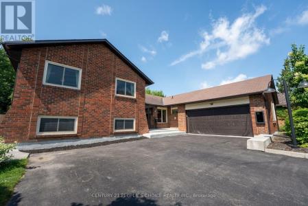 23 WADSWORTH CIRCLE, Brampton (snelgrove), Ontario L6Z 1W6, Canada