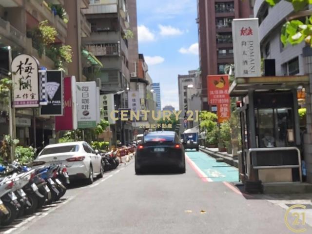 仁愛路四段, Da'an Dist., Taipei 106, Taïwan