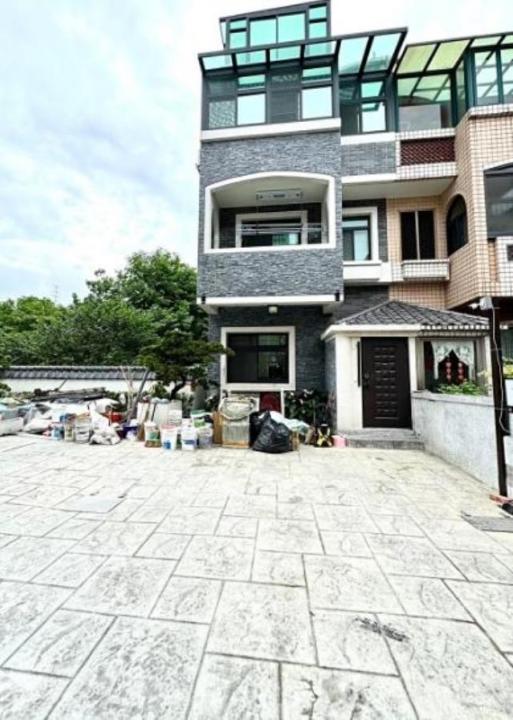 梅龍三街, 龍潭區, 桃园 325, 台湾