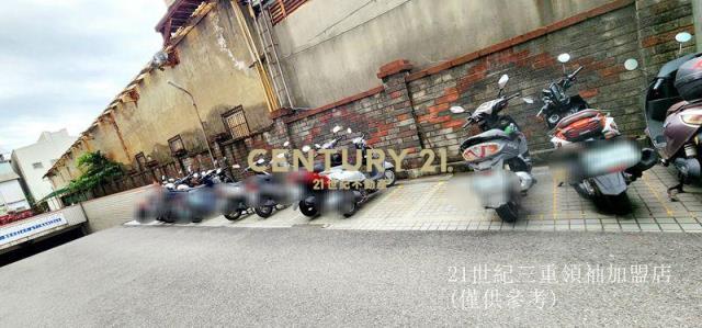 中山一路, Luzhou Dist., New Taipei City 247, Taiwan