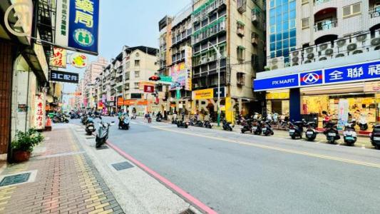 後港一路, Xinzhuang Dist., Nueva Taipei 242, Taiwán
